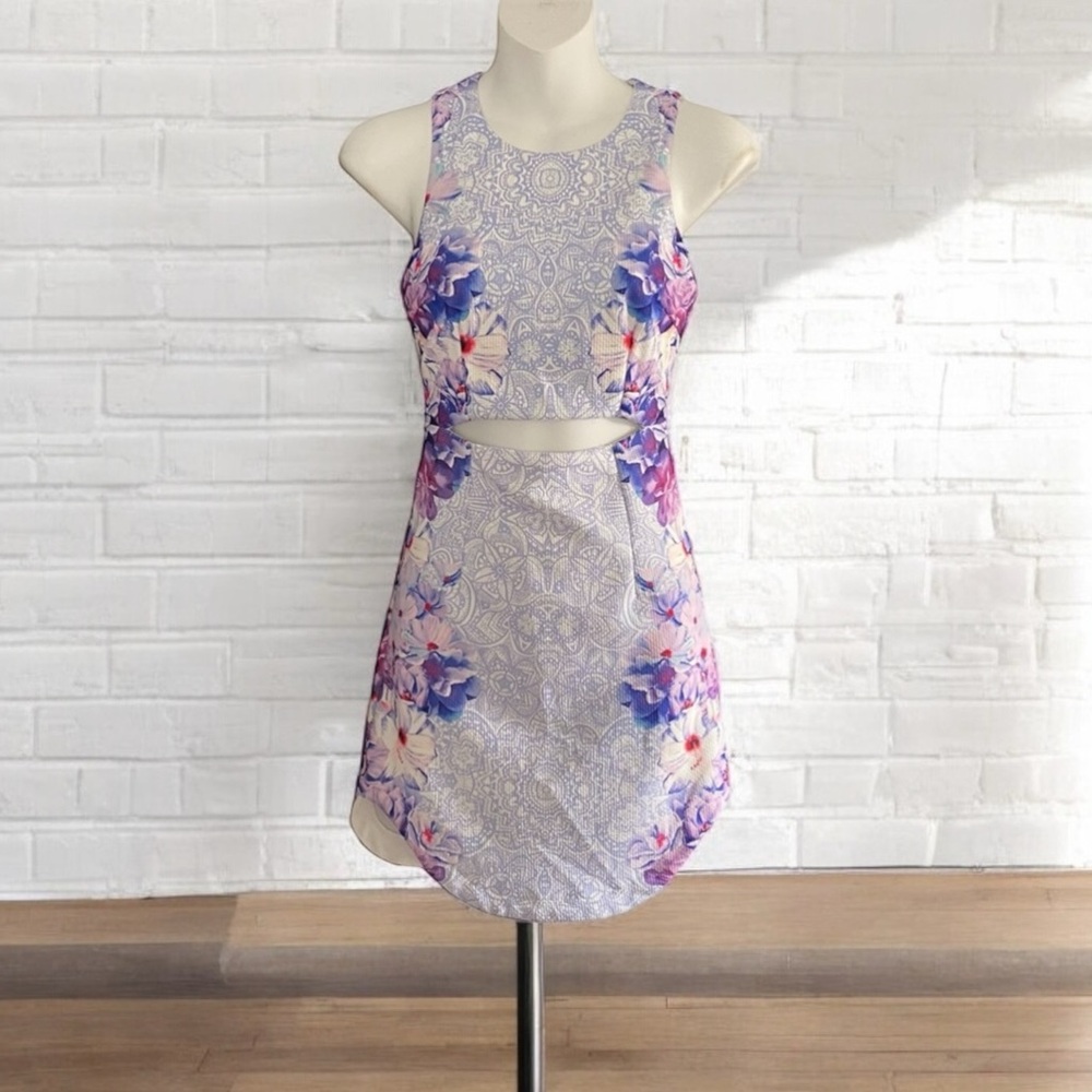 🤑 10/$100 Rumor Boutique purple floral bodycon open waist sleeveless dress XS
